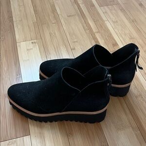 All Black “Shooties” Size 11